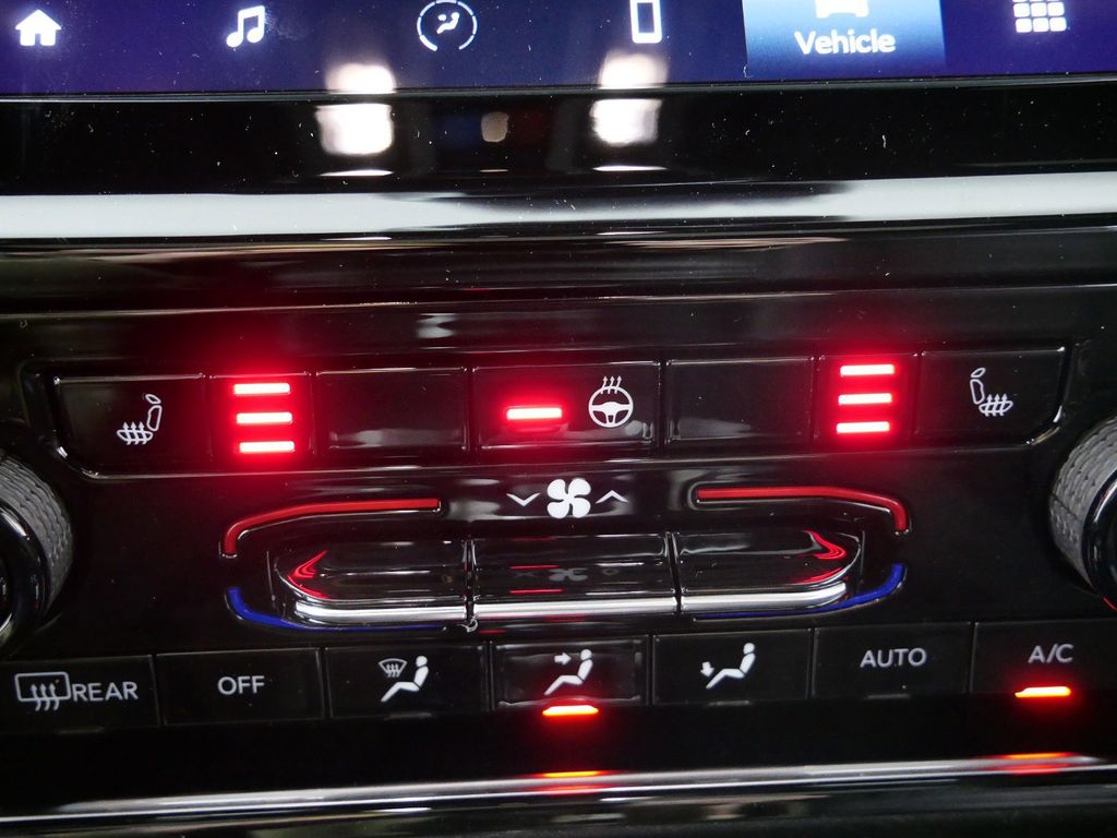 2024 Jeep Grand Cherokee Altitude 47