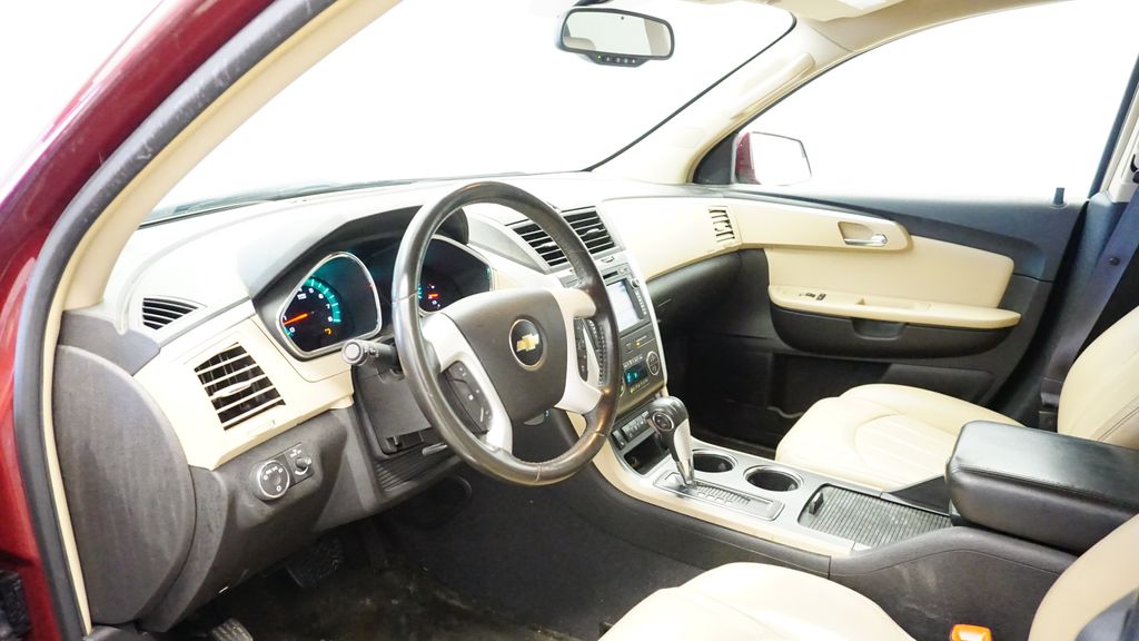 Thumbnail: 2009 Chevrolet Traverse - 24