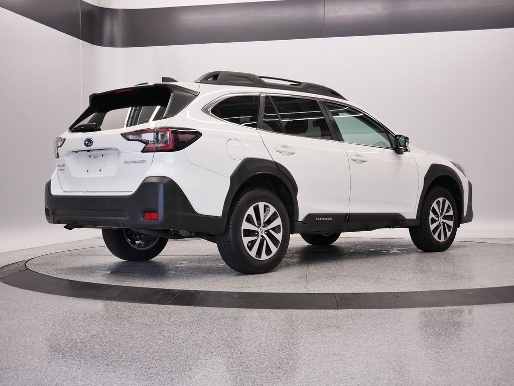 Thumbnail: 2023 Subaru Outback - 6
