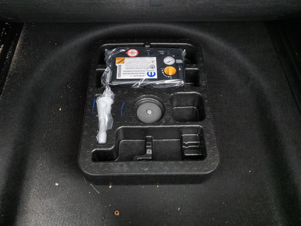 Thumbnail: 2025 Jeep Compass - 13