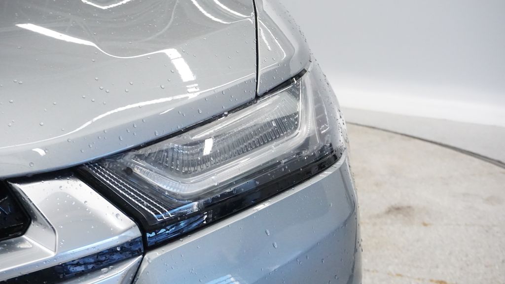 Thumbnail: 2023 Chevrolet Traverse - 12