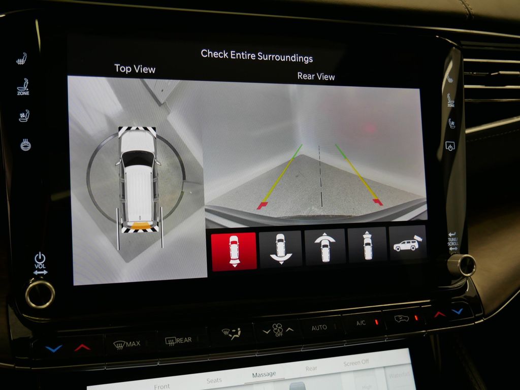 Thumbnail: 2023 Jeep Grand Wagoneer - 39