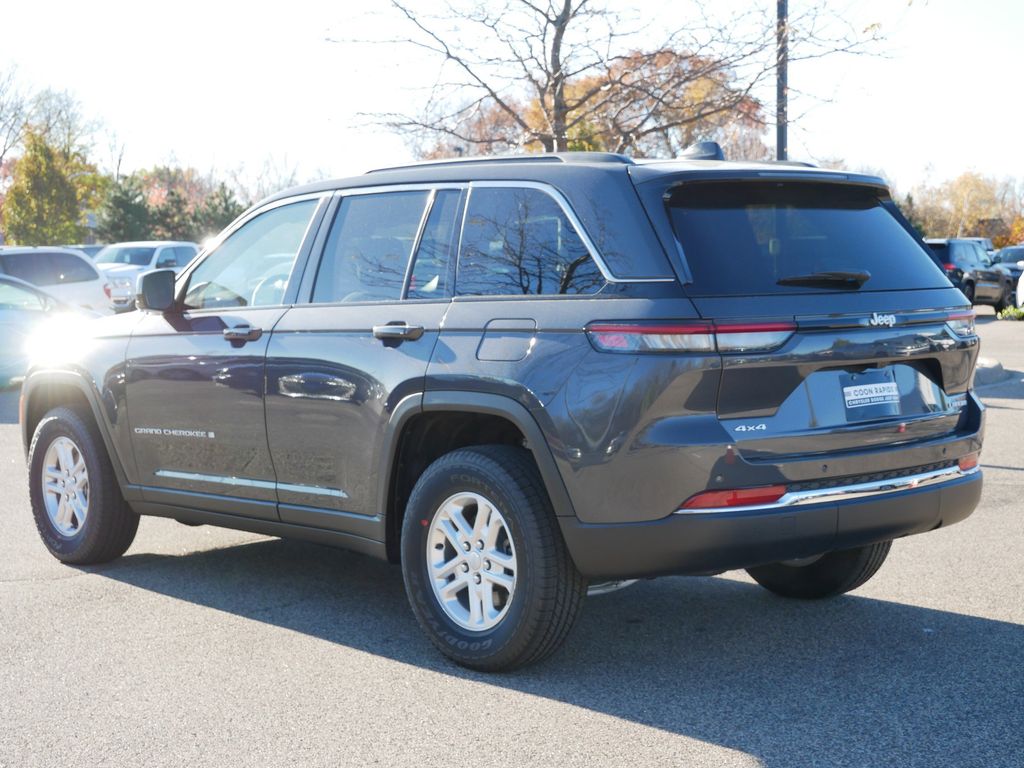 Thumbnail: 2025 Jeep Grand Cherokee - 15