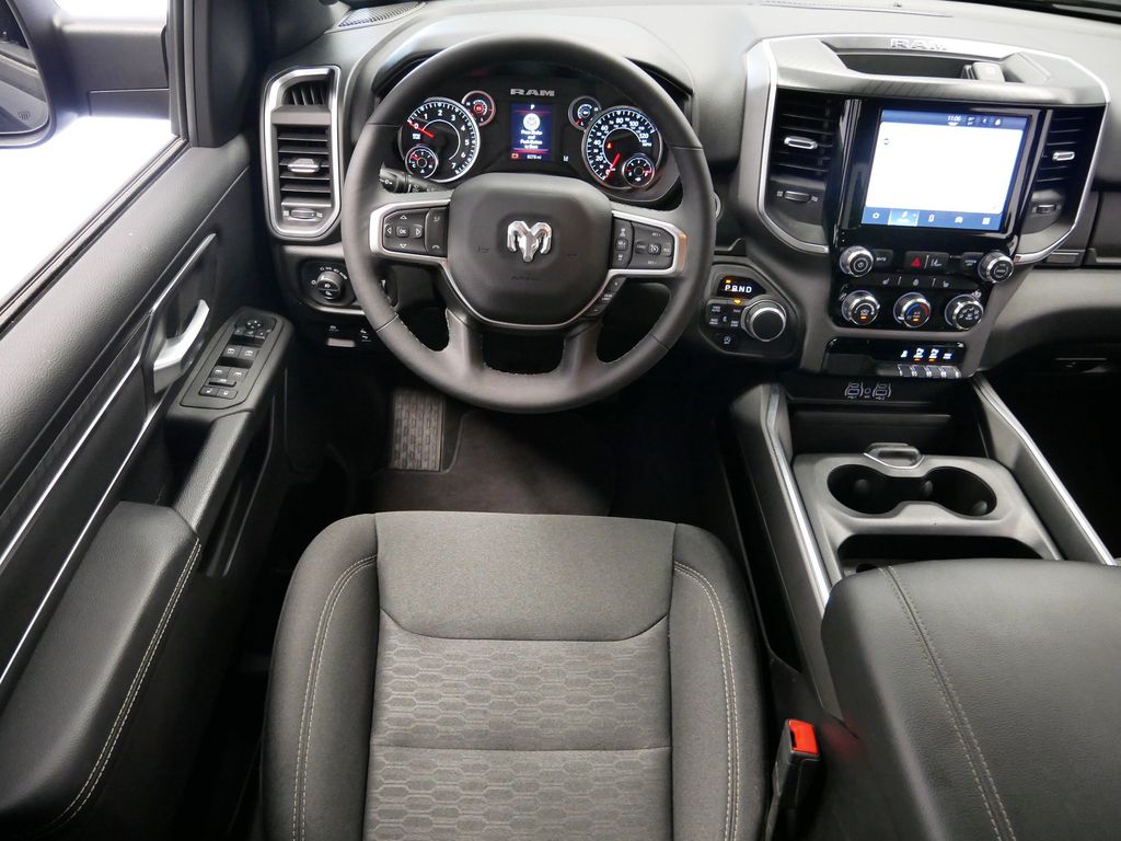 Thumbnail: 2025 RAM 1500 - 15