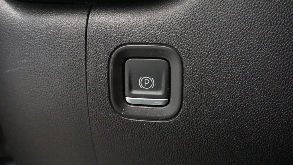 Thumbnail: 2024 GMC Sierra 3500 - 29