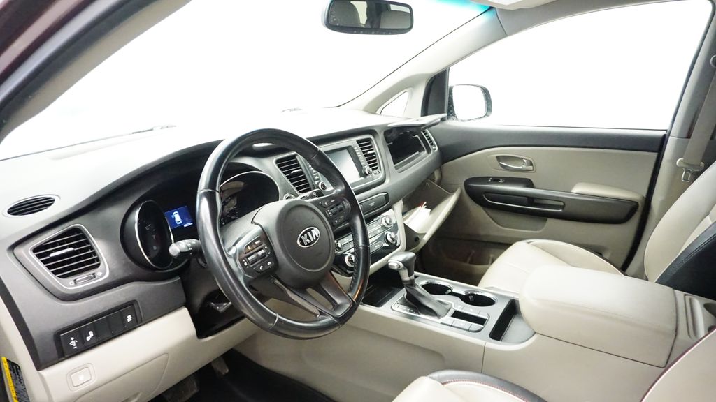 Thumbnail: 2020 Kia Sedona - 24