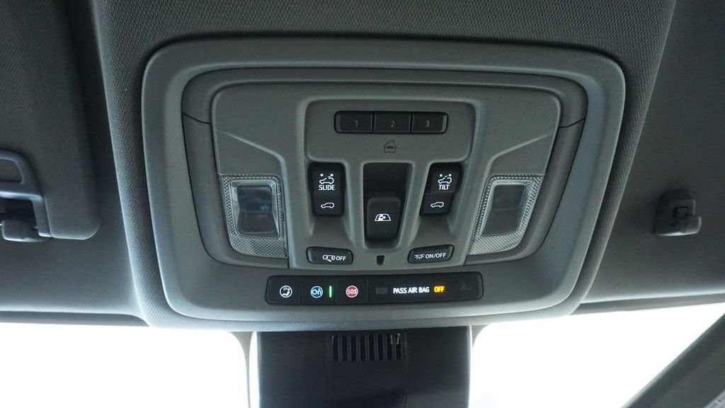 Thumbnail: 2024 Chevrolet Silverado 1500 - 38