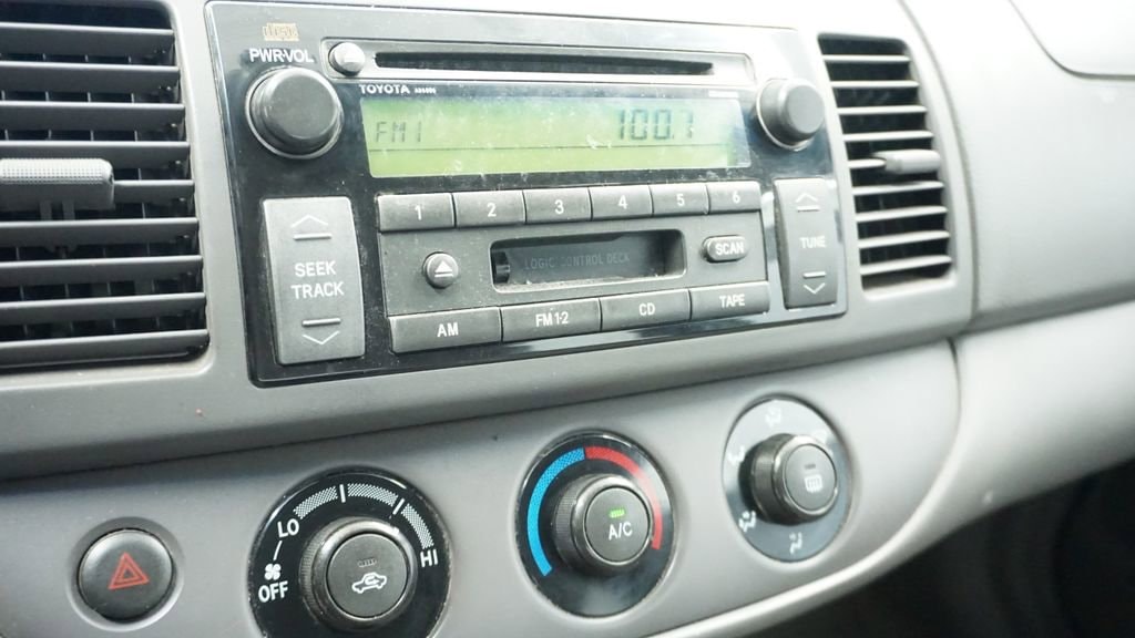 Thumbnail: 2003 Toyota Camry - 25