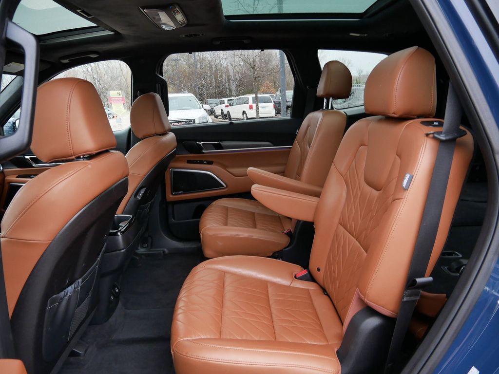 Thumbnail: 2024 Kia Telluride - 11