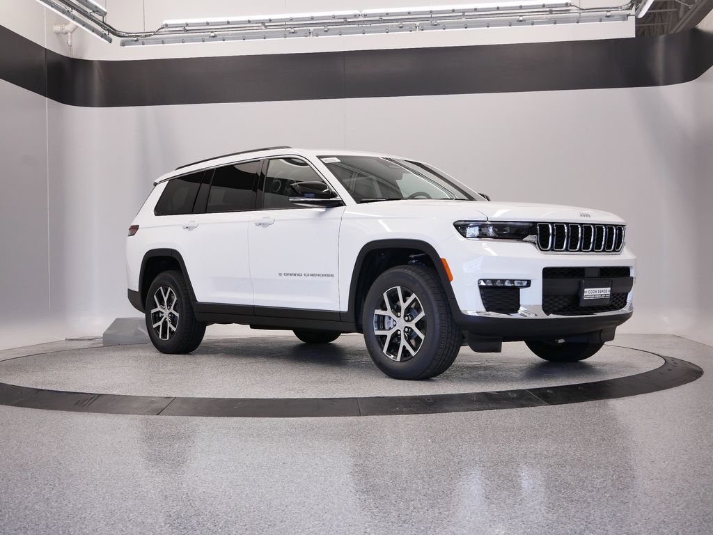 Thumbnail: 2025 Jeep Grand Cherokee L - 11