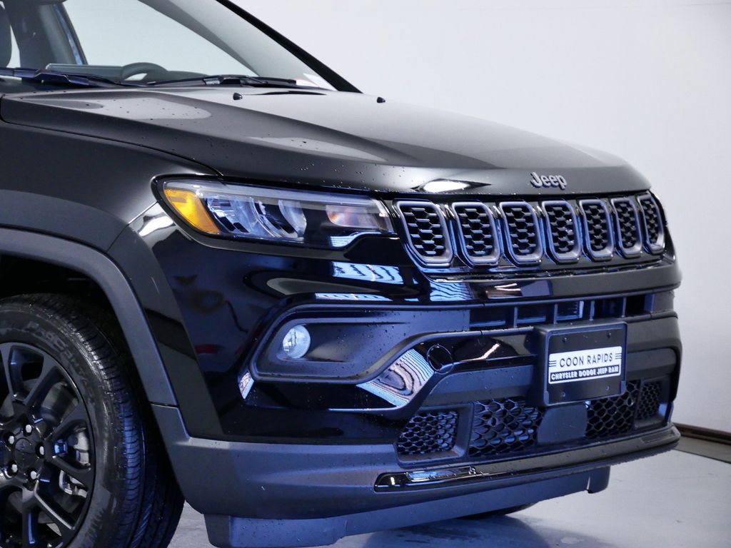 Thumbnail: 2024 Jeep Compass - 3