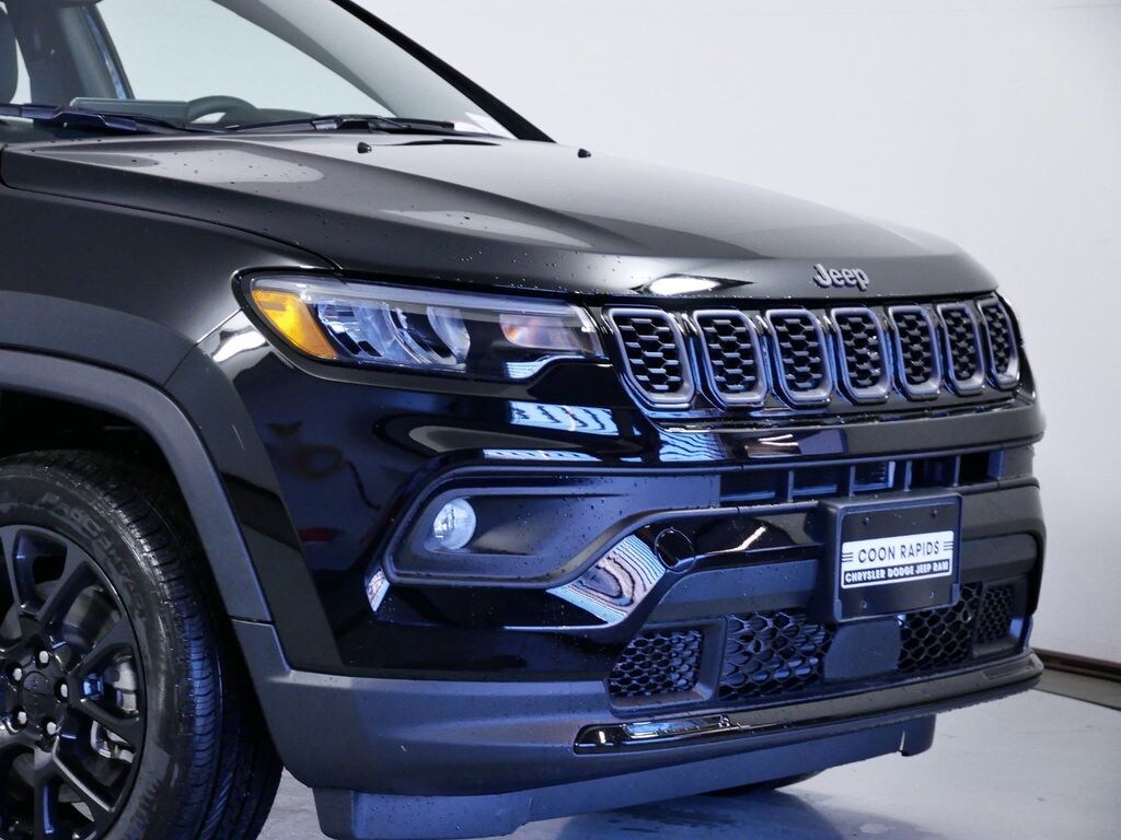 Used 2024 Jeep Compass Latitude SUV