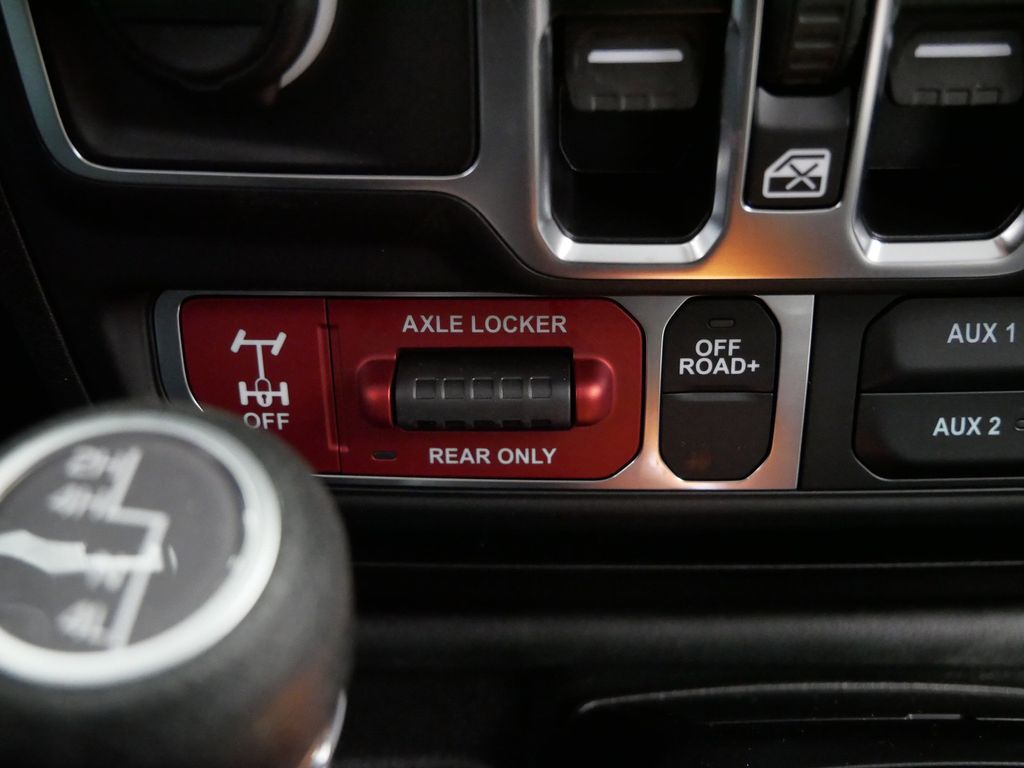 Thumbnail: 2026 Jeep Wrangler - 36