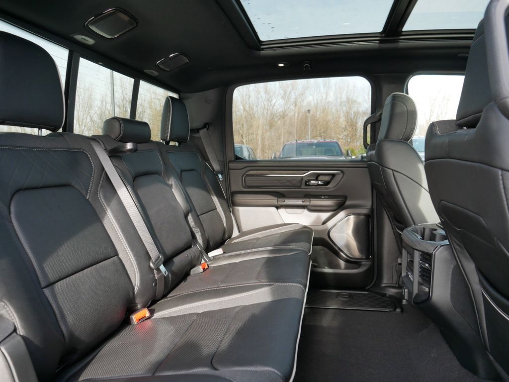 Thumbnail: 2025 RAM 1500 - 27