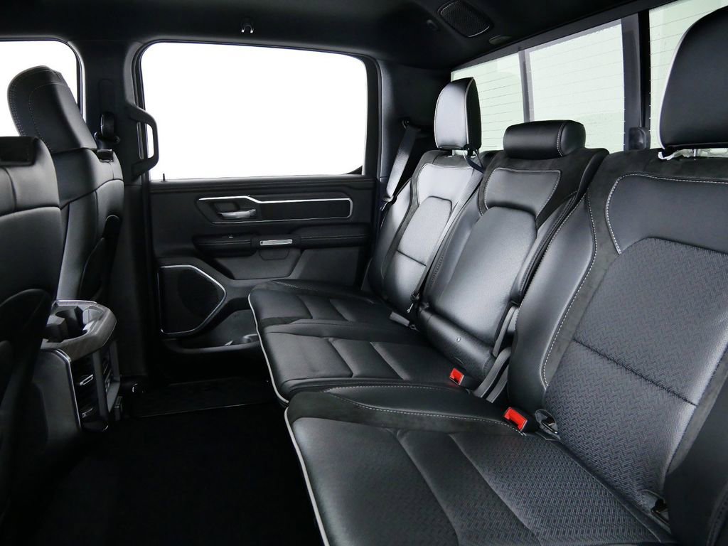 Thumbnail: 2025 RAM 1500 - 31
