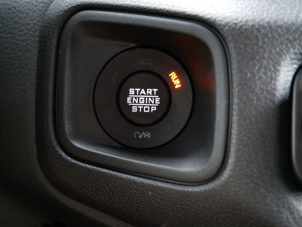 Thumbnail: 2026 Jeep Wrangler - 37