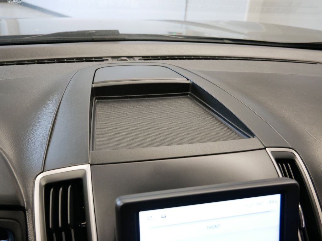 Thumbnail: 2022 Ford Edge - 38