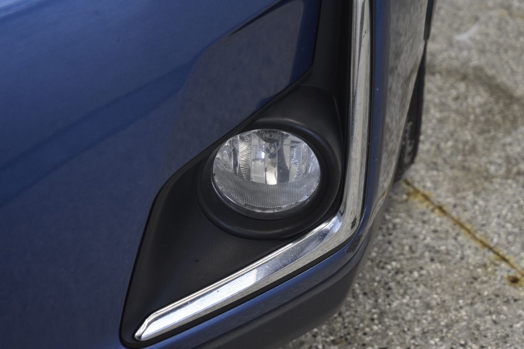 Thumbnail: 2017 Subaru Crosstrek - 20