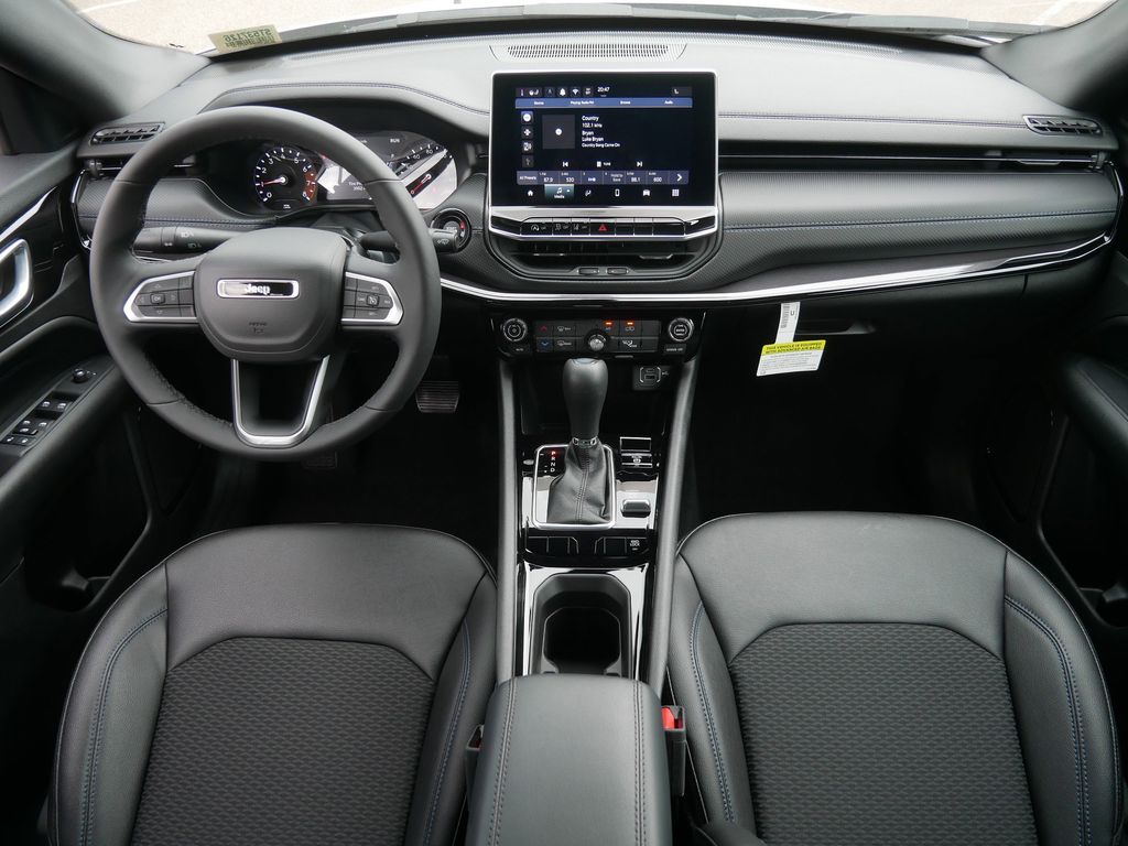 Thumbnail: 2025 Jeep Compass - 14