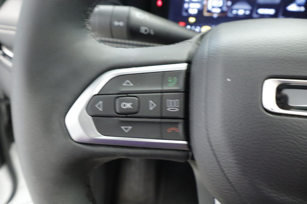 Thumbnail: 2024 Jeep Compass - 31