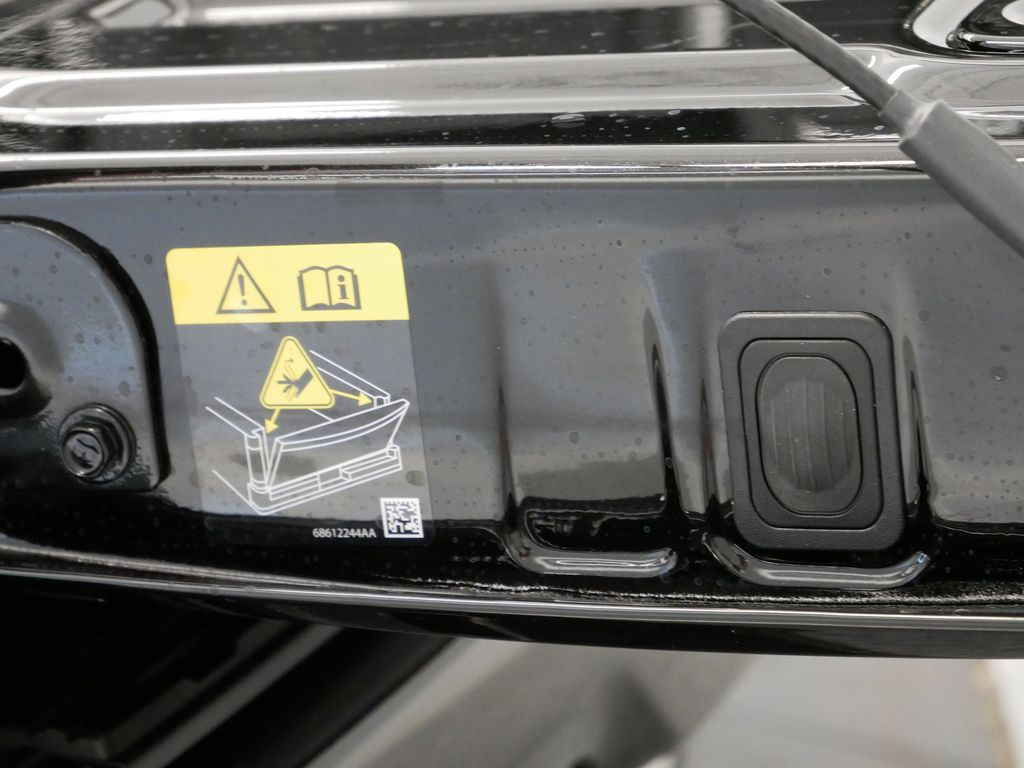 Thumbnail: 2026 RAM 1500 - 14