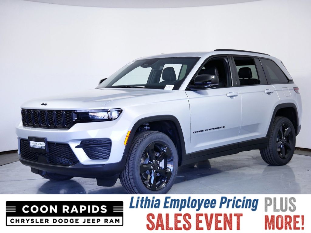 2024 Jeep Grand Cherokee Altitude -
                  Coon Rapids, MN