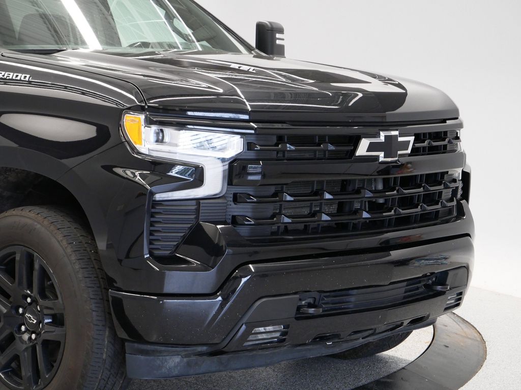 Thumbnail: 2022 Chevrolet Silverado 1500 - 3