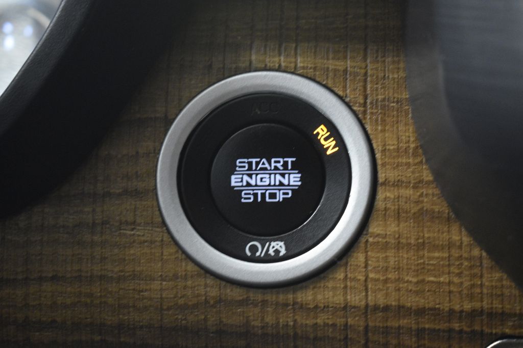 Thumbnail: 2021 RAM 1500 - 43