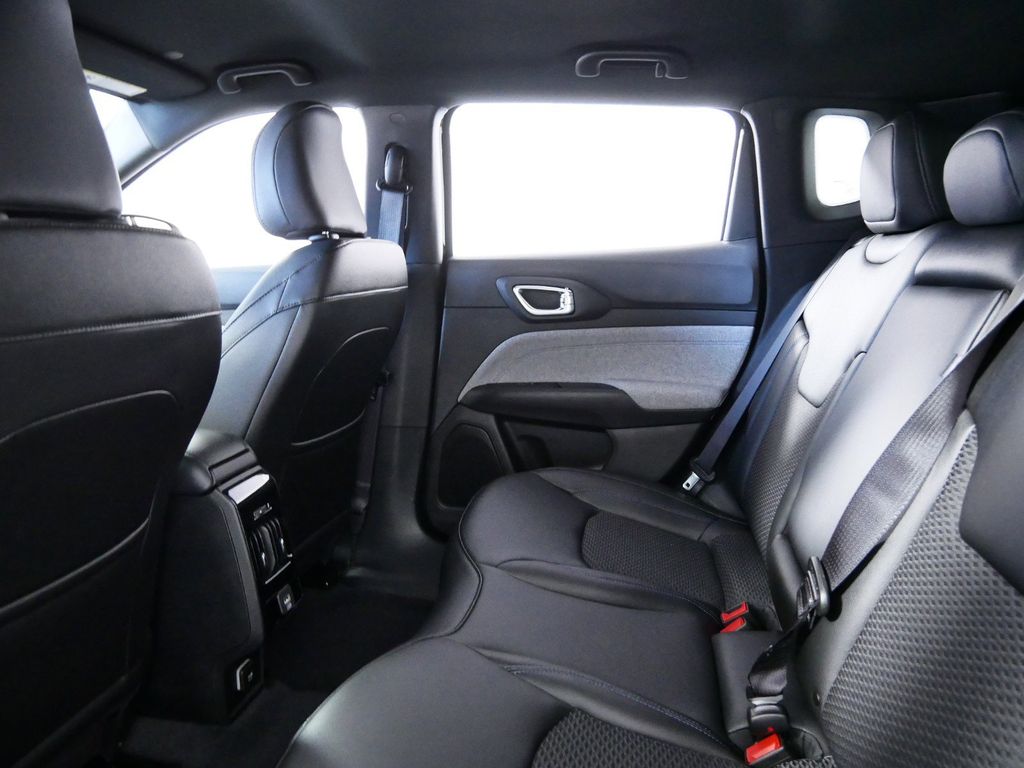 Thumbnail: 2024 Jeep Compass - 26