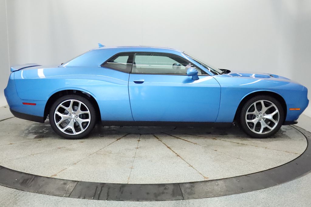 Thumbnail: 2016 Dodge Challenger - 8