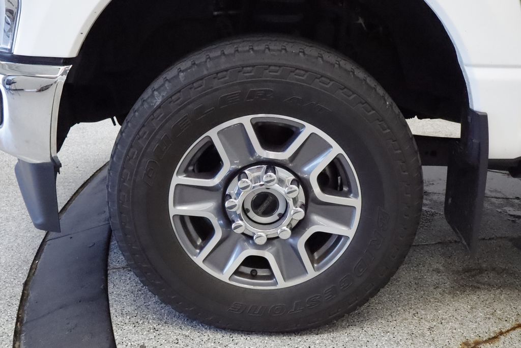Thumbnail: 2023 Ford F-350 - 14