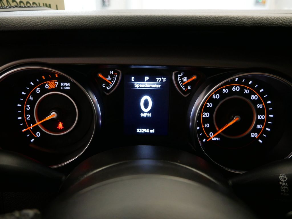 Thumbnail: 2021 Jeep Wrangler - 29