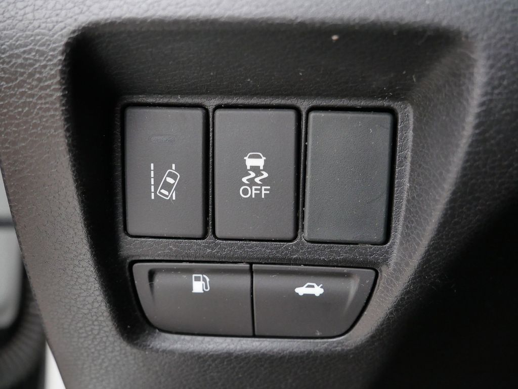 Thumbnail: 2015 Acura TLX - 20