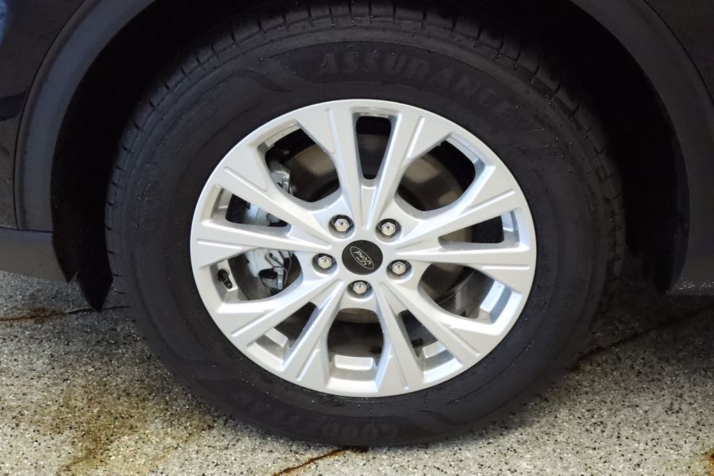 Thumbnail: 2024 Ford Escape - 14