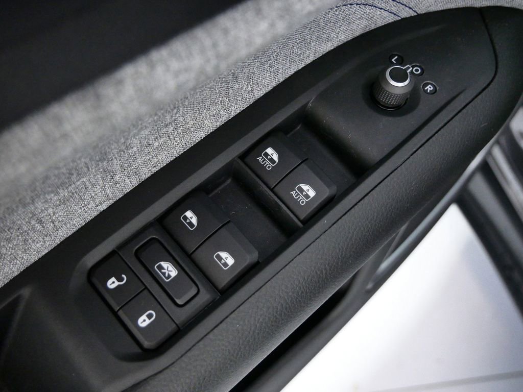 Thumbnail: 2024 Jeep Compass - 34