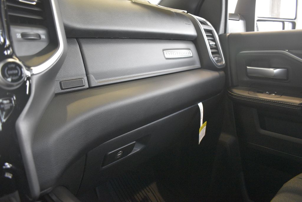 Thumbnail: 2026 RAM 2500 - 40