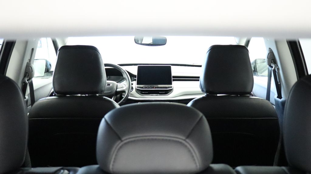 Thumbnail: 2022 Jeep Compass - 21