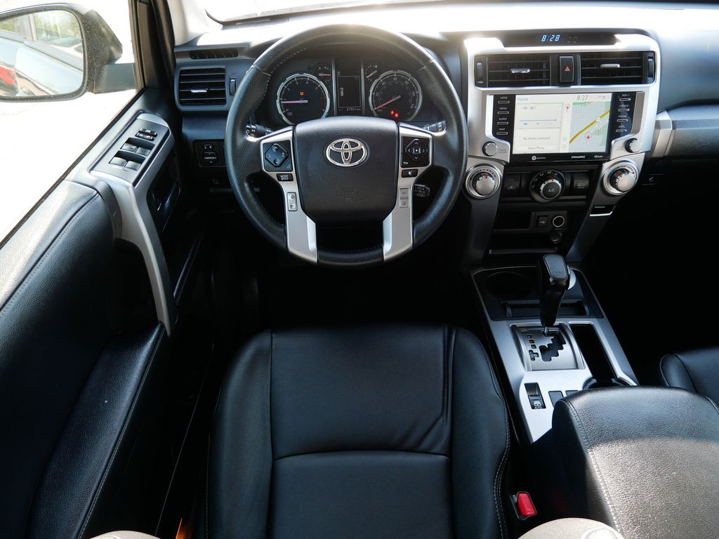 Thumbnail: 2022 Toyota 4Runner - 7