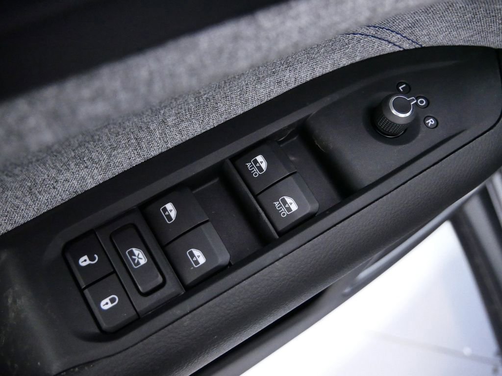 Thumbnail: 2024 Jeep Compass - 34