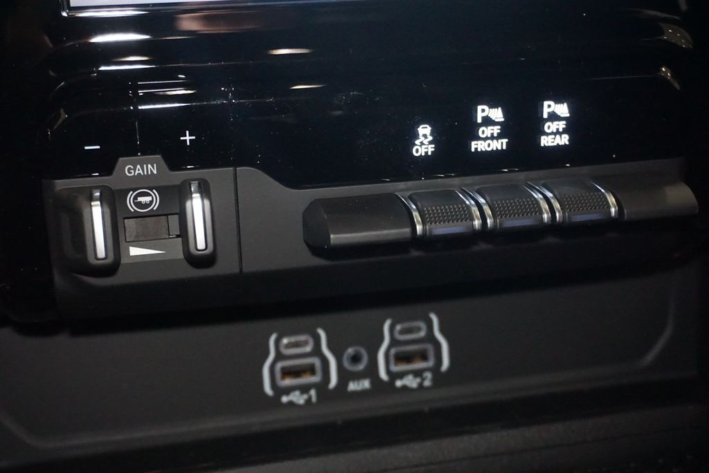 Thumbnail: 2026 RAM 1500 - 43