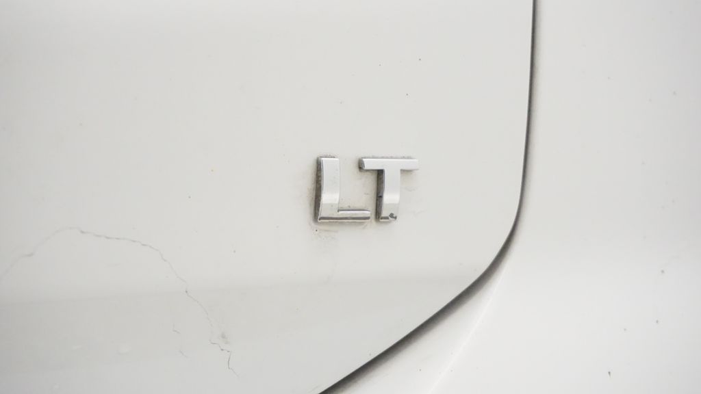 Thumbnail: 2019 Chevrolet Equinox - 17