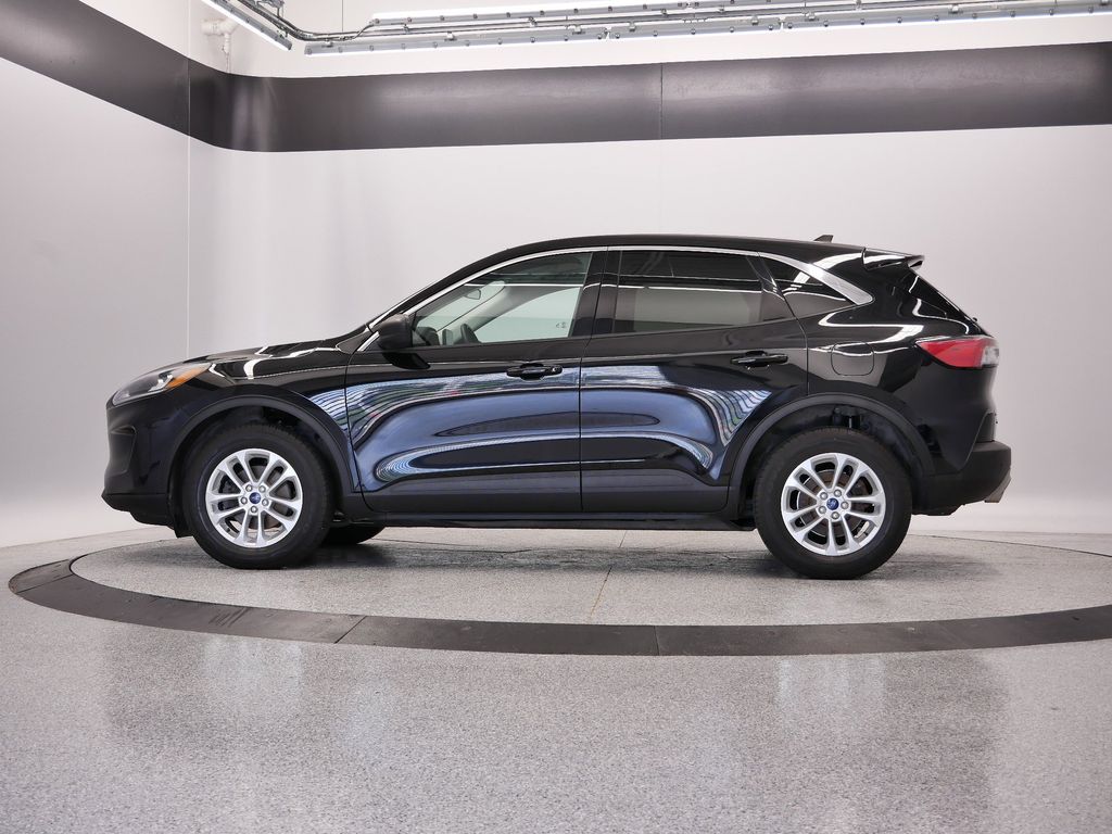 Thumbnail: 2022 Ford Escape - 2