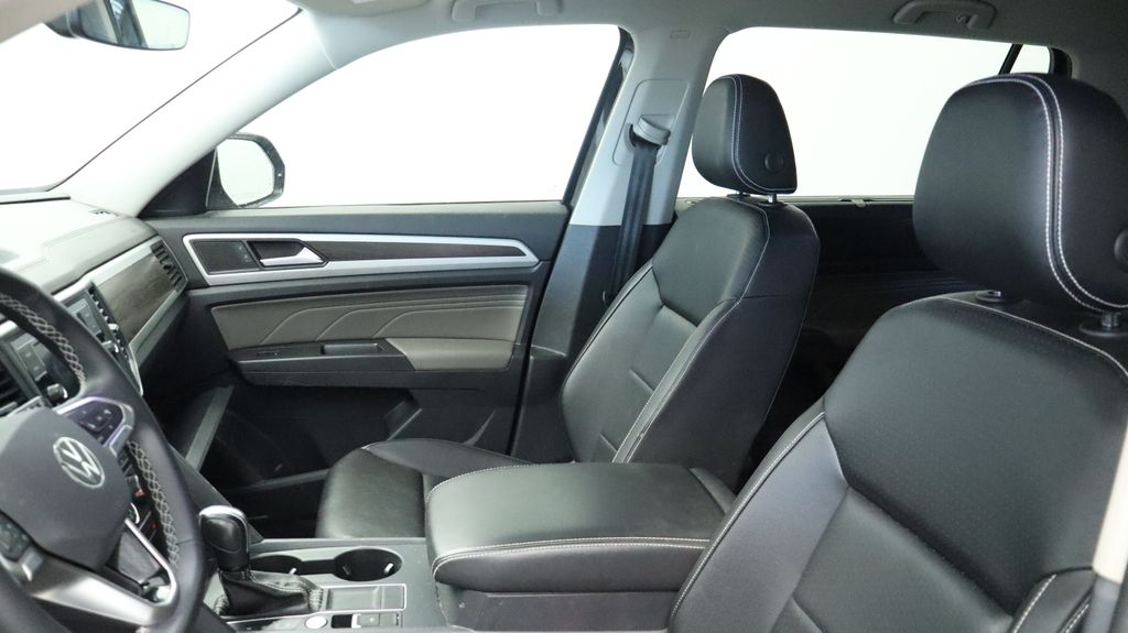 Thumbnail: 2022 Volkswagen Atlas - 25