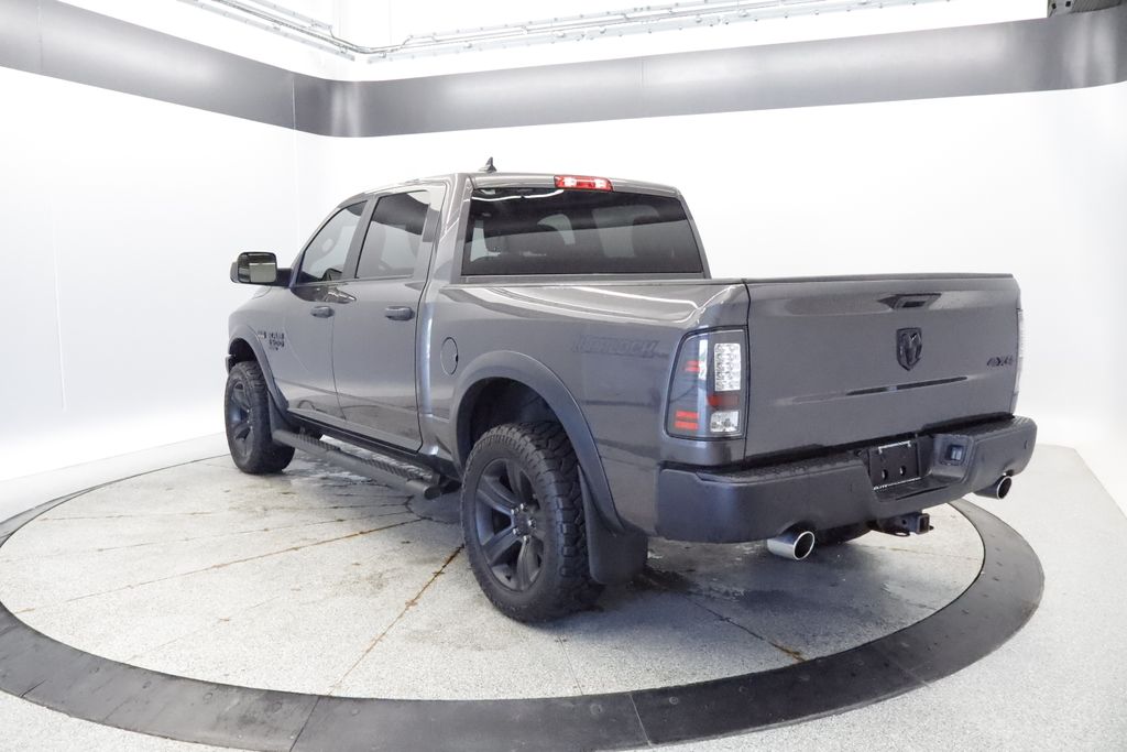 Thumbnail: 2021 RAM 1500 Classic - 3