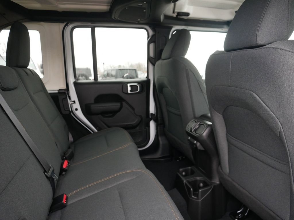 2025 Jeep Wrangler Sport S 23