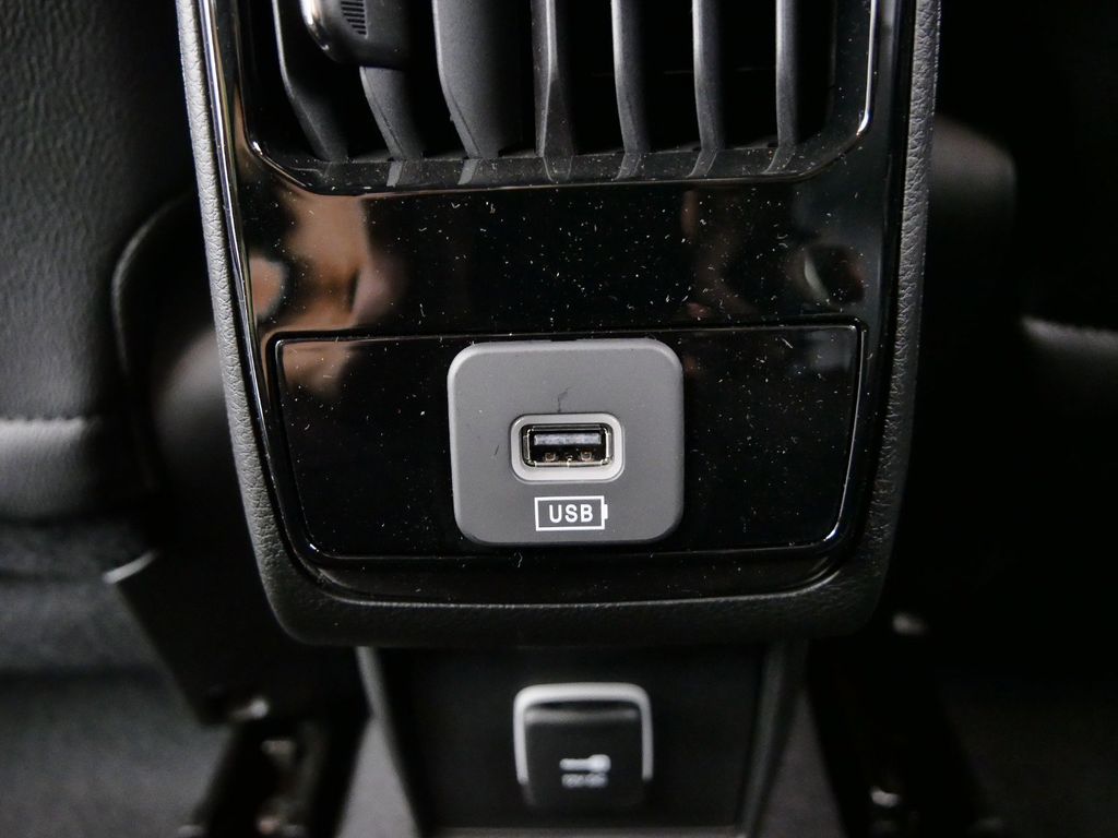 Thumbnail: 2025 Jeep Compass - 32