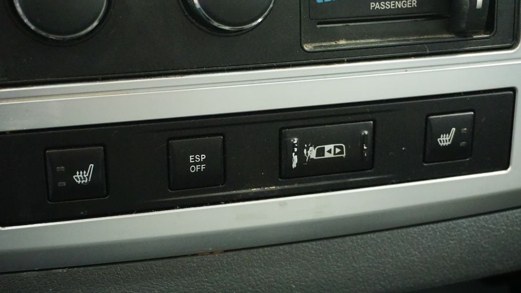 Thumbnail: 2008 Dodge Ram 1500 - 26