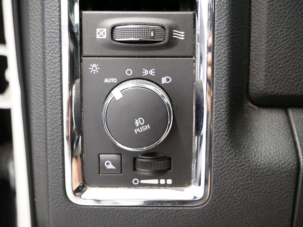 Thumbnail: 2016 RAM 1500 - 27