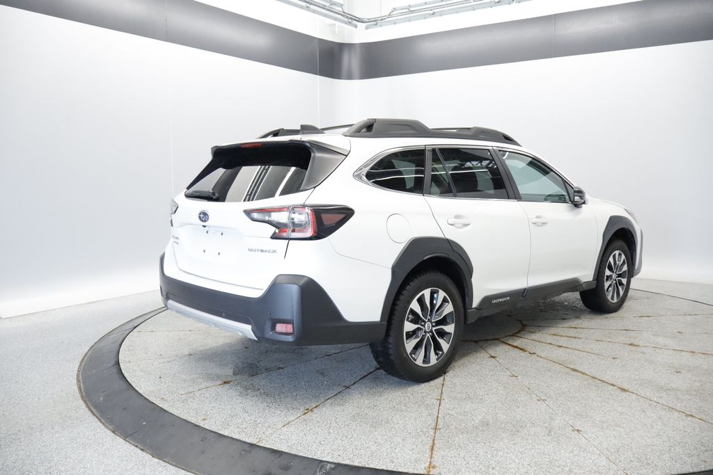 Thumbnail: 2024 Subaru Outback - 6