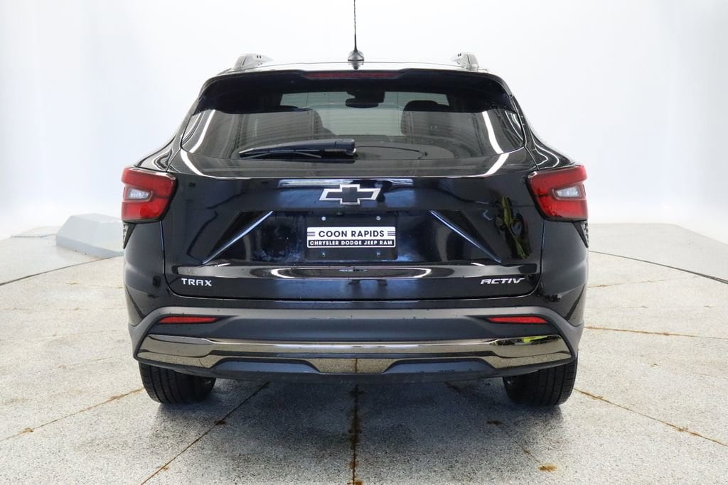 Thumbnail: 2024 Chevrolet Trax - 4